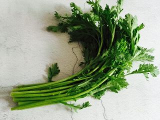 1、蒜蓉茼蒿,茼蒿