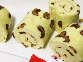 26、红枣蛋糕卷,早餐吃这种蛋糕，心里美美的。