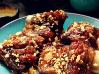 7、蒜香排骨,完成图