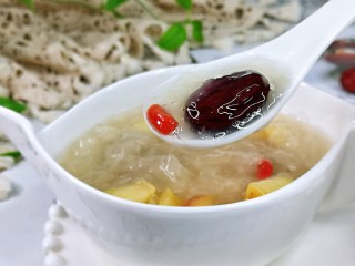 17、苹果银耳红枣汤,我要开动喽～