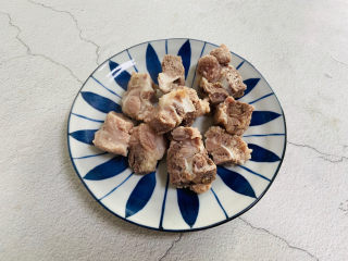 11、香菇排骨粥,捞起冲洗干净沥干水分备用