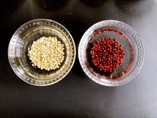 5、甜甜蜜蜜腊八粥,红豆、薏米浸泡2小时以上