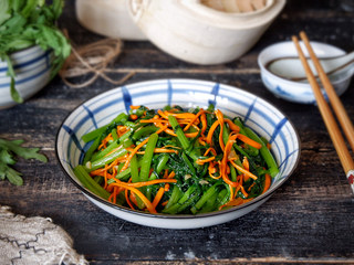 7、虫草花炒茼蒿,成品