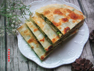 17、韭菜盒,外皮酥香、内里鲜嫩，别提多好吃了