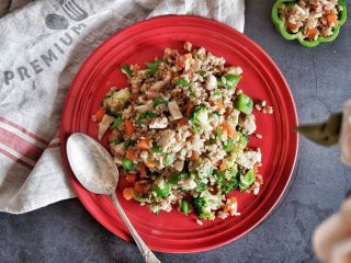 18、低脂营养减肥—双米杂蔬炒饭,装盘，开吃！