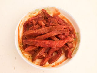 9、黑胡椒牛柳,牛肉处理好了，可以做菜了
