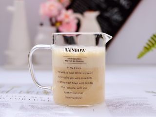 13、香蕉蜂蜜奶昔,我也要开动啦。