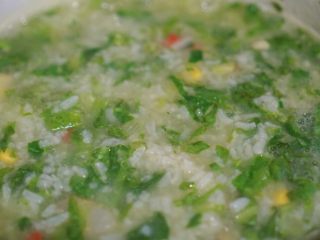 11、虾仁生姜粥,加入剩菜