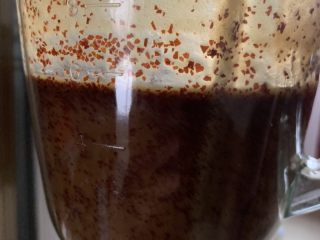 1、红枣红糖 馒头 ,红枣去核加水加红糖打成泥