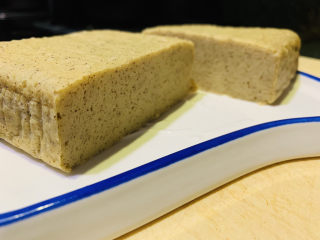 16、山药红枣糕,切块