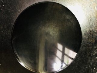 9、芦笋炒肉片,锅内放适量清水烧开