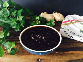 19、姜枣膏,拍摄。美厨娘最喜欢折腾,布置背景,装饰,拍照。