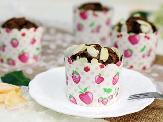 12、红枣低脂蛋糕,烤的时候满屋子的枣香味哦。