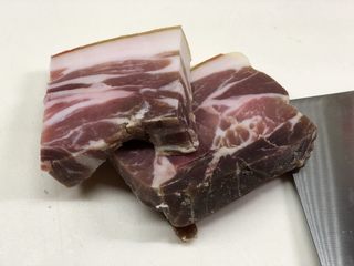 6、一锅两吃-白斩老鸡,火腿适量