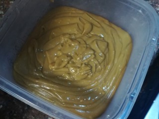 10、红糖姜汁软糖,倒入模具