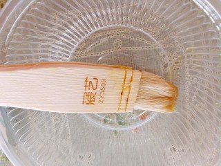 11、八宝饭,我是用一次性的碗做的，碗里抹油（无味油都可以）