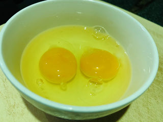 5、豇豆炒鸡蛋,打碗里；