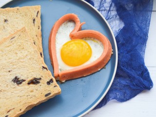 14、黑加仑红糖吐司(一次性发酵),早餐~~