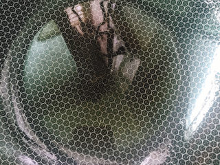 14、芋头酥,锅中留油