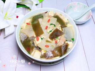 18、海带冬瓜汤,冬天来一碗鲜美可口无比。