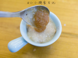 7、辅食6M+&8M+ 山药红枣米糊,7、	拌在山药粥里即可给8个月大的孩子吃了