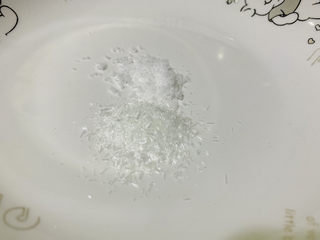 7、蒜蓉空心菜,加少许味精