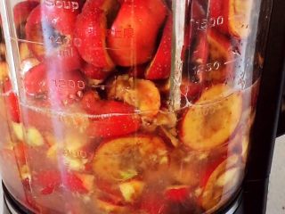 7、自制零添加山楂糕(破壁机),破壁机操作30分钟