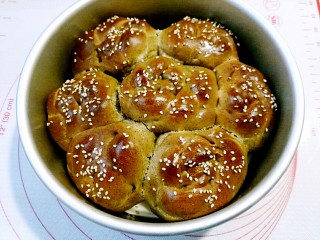 17、红茶花朵面包,红茶面包新鲜出炉