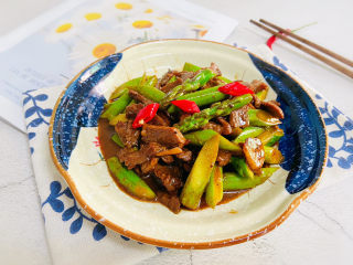 19、芦笋炒牛肉,成品图