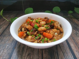 18、鸡腿炖香菇,成品图