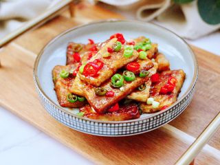 17、照烧北豆腐,酸甜香鲜的照烧北豆腐出锅咯，好吃到爆，每次一盘不够吃。