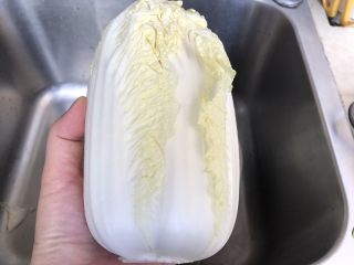 2、上汤娃娃菜,娃娃菜1棵