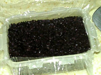 10、黑米枣糕,再盖一层黑米饭，压实