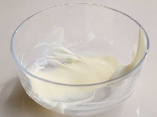 4、酸奶溶豆（超级详细）,筛入宝宝奶粉