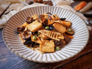 22、十味 八珍豆腐,养生味美素八珍。