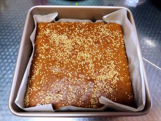 11、红枣糕（全蛋打发）,取出晾凉