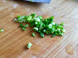 48、了不起的小番茄➕番茄土豆红烩牛肉,小葱葱绿切末