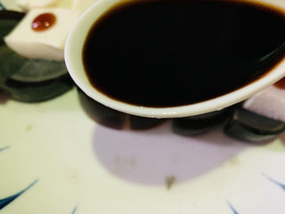 10、小葱拌豆腐,加酱油