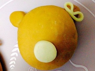 20、一锅出&小熊红糖馒头+红枣枸杞子银耳羹,喜欢的话可以做个蝴蝶结。