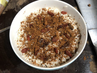 13、红枣红糖糯米饭➕甜美幸福心如蜜,再铺上一层红糖