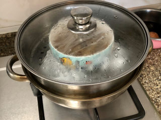 15、红枣红糖糯米饭➕甜美幸福心如蜜,坐锅烧水,水开放入再蒸1小时