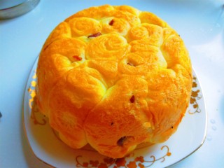 29、红枣面包,脱模更好看，外皮金黄里面拉丝宣软。