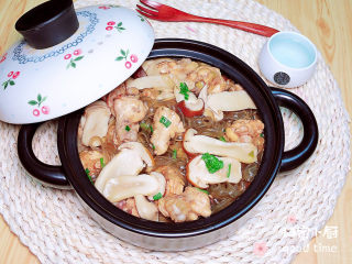 19、小鸡炖蘑菇粉条,配上一碗米饭，满满的幸福感！