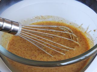 13、红枣糕+烤箱版,搅拌均匀。