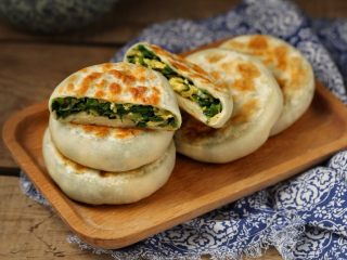 13、韭菜鸡蛋虾皮馅饼,成品图