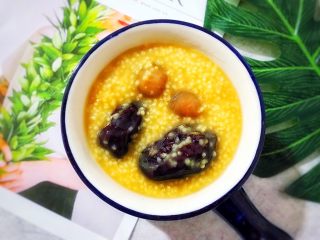 15、暖冬系列之最养人的红枣桂圆小米粥,营养丰富，美味可口，赞赞赞