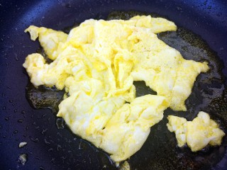 9、家常韭菜炒鸡蛋,炒熟