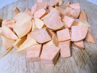 2、蒸蒸日上~羊羊得意,切丁