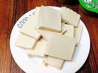 3、一锅炖+海鲜烩锅,千页豆腐切片