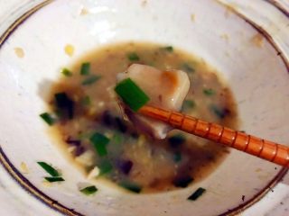 13、家常葱油极鲜香菇,实在是太好吃了，一上桌立马就光盘了